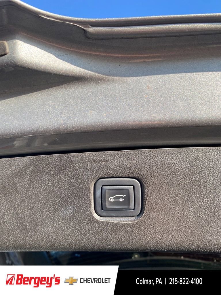 Used 2023 Chevrolet Blazer LT image 25