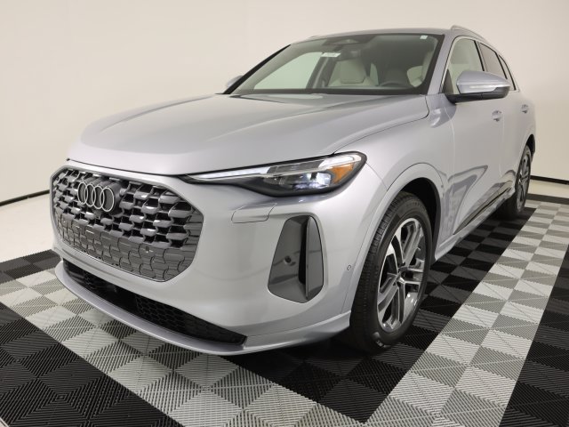 New 2026 Audi Q5 Prestige AWD/4WD image 1