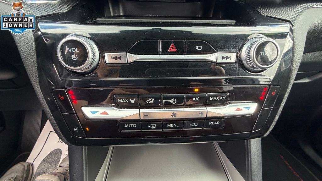 Used 2023 Ford Explorer ST-Line AWD/4WD image 35