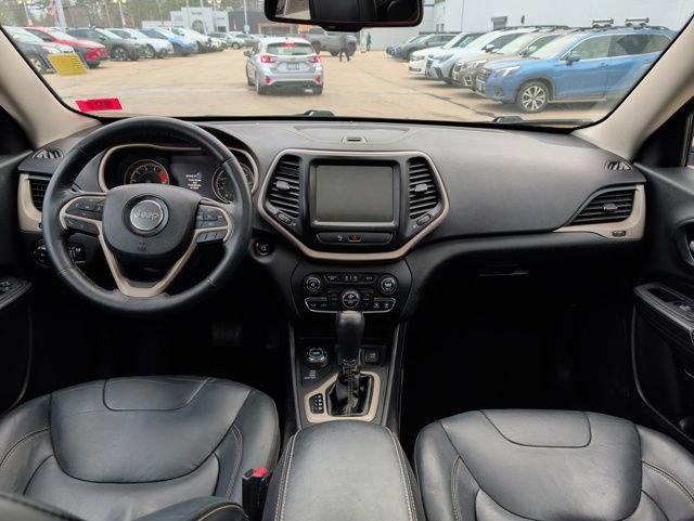 Used 2016 Jeep Cherokee Limited image 17