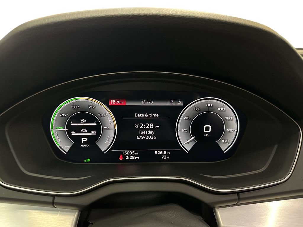 Used 2023 Audi Q5 e Prestige AWD/4WD image 10