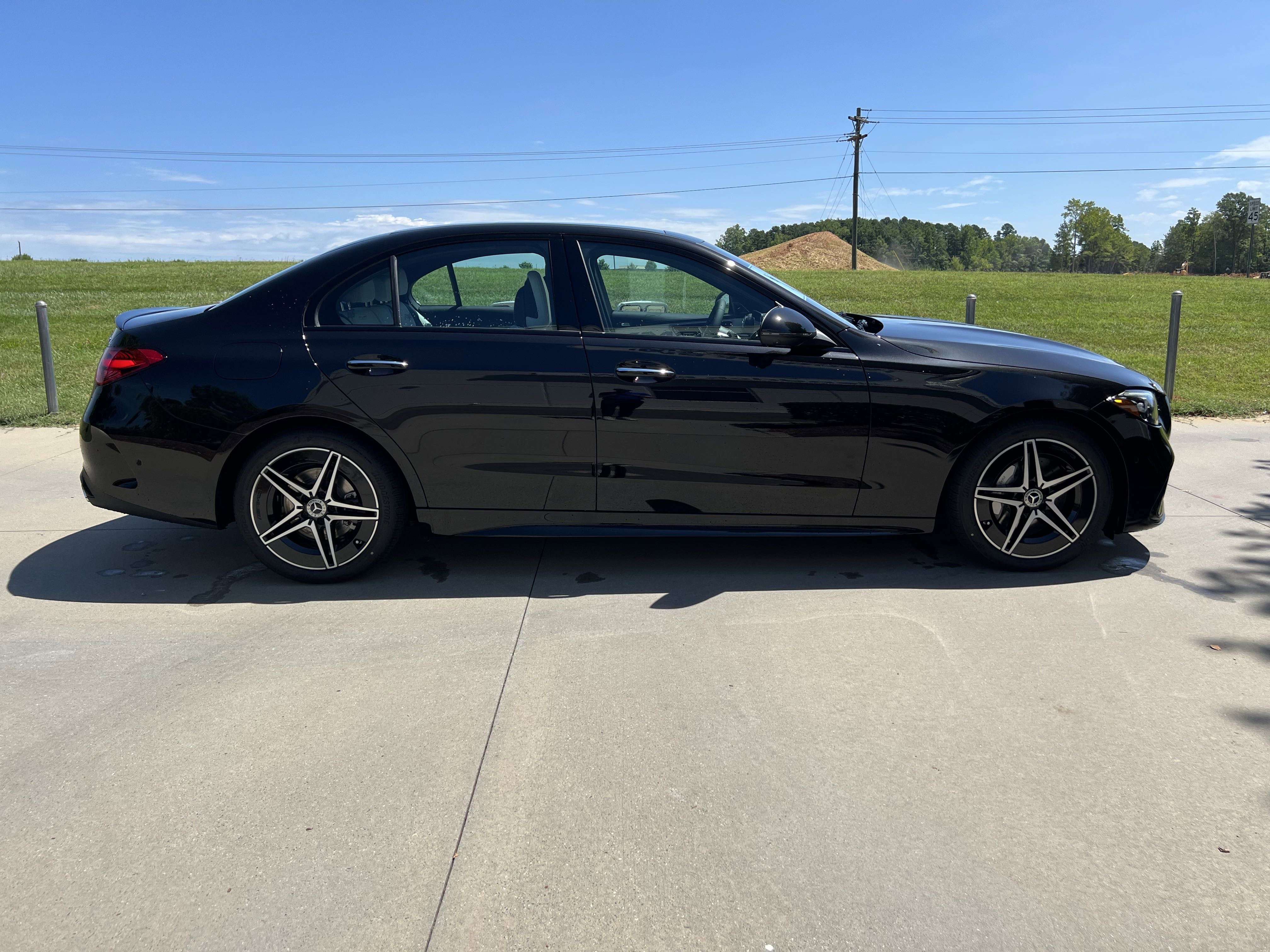 New 2025 Mercedes-Benz C 300 4MATIC Sedan image 10