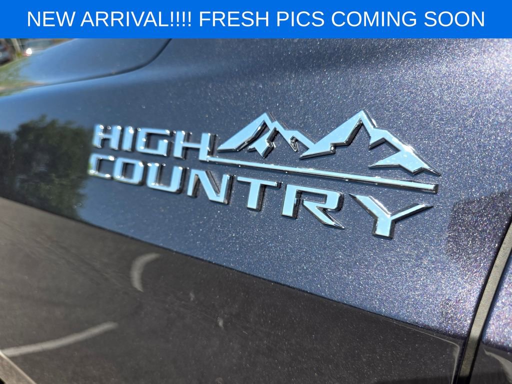 Certified 2025 Chevrolet Tahoe High Country RWD image 16