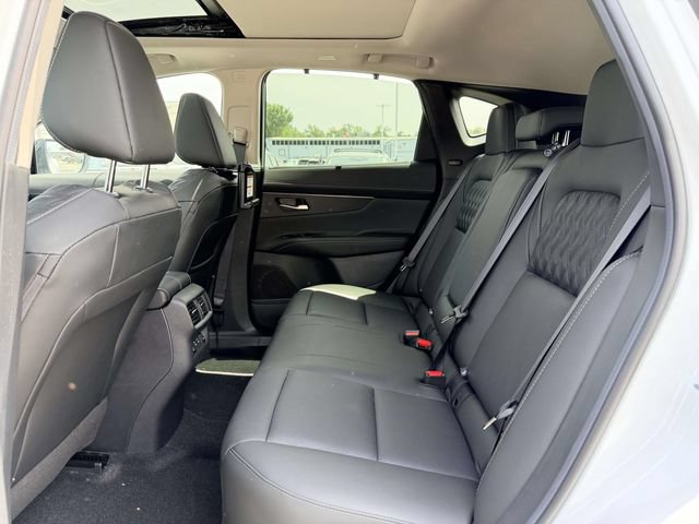 New 2026 Nissan Murano Platinum w/ Cargo Package AWD/4WD image 13