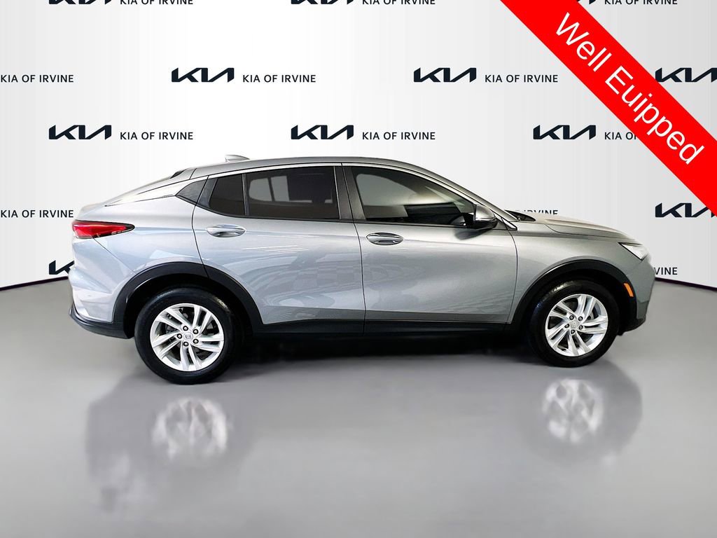 Used 2024 Buick Envista Preferred w/ Convenience II Package FWD image 8