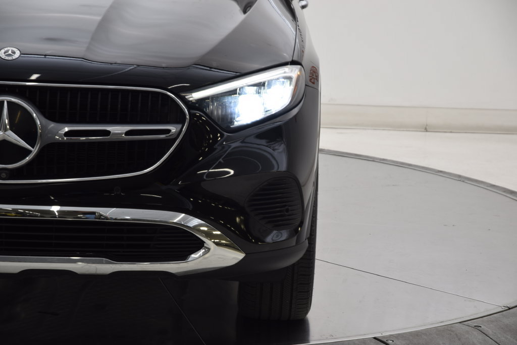 Used 2023 Mercedes-Benz GLC 300 image 10