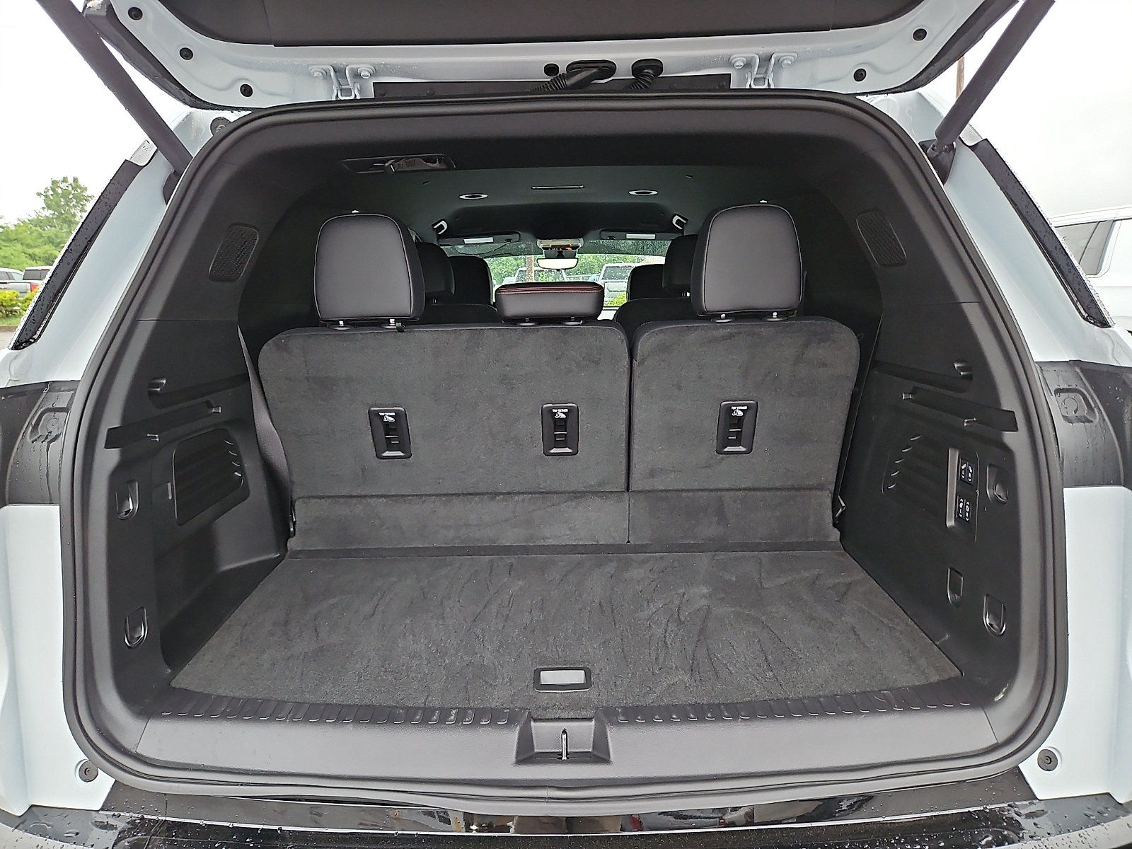 Used 2026 Chevrolet Traverse RS AWD/4WD image 29