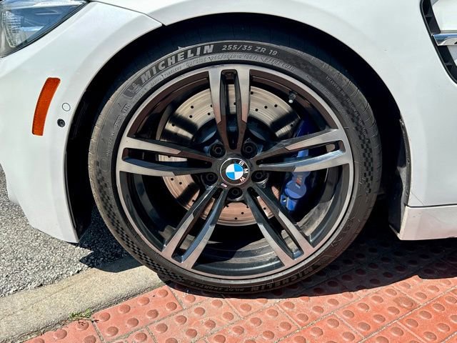 Used 2018 BMW M4 Coupe RWD image 10