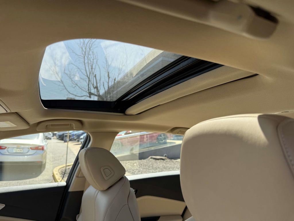 Certified 2025 Acura TLX w/ Technology Package image 30