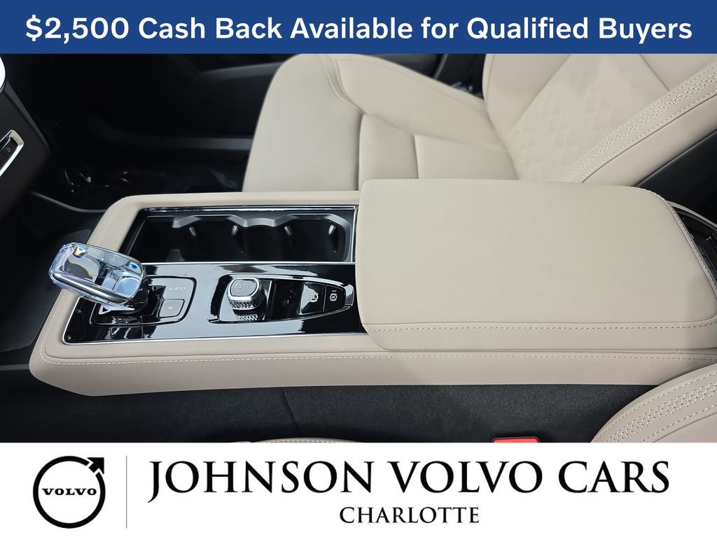 New 2026 Volvo XC90 B6 Plus image 28