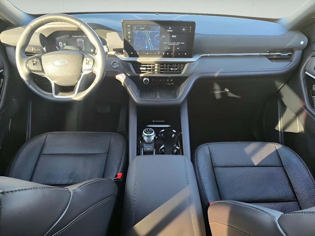 Used 2025 Ford Explorer Platinum w/ LUX Leather Package image 28