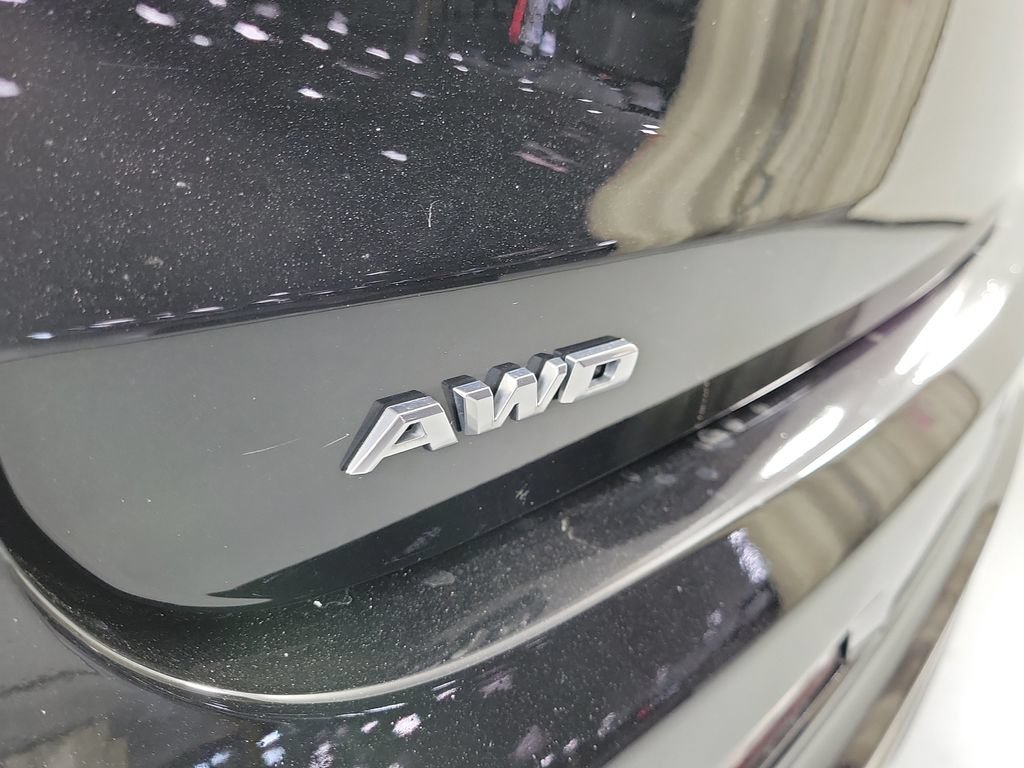 Certified 2024 Cadillac XT6 Luxury AWD/4WD image 5
