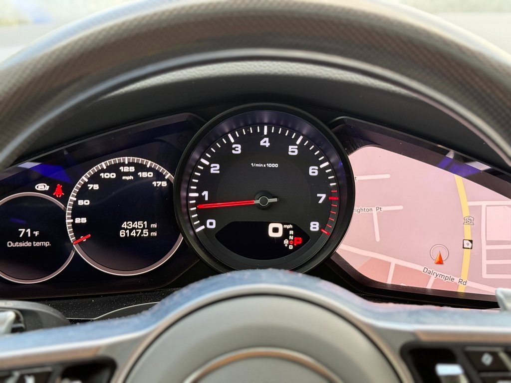 Used 2020 Porsche Cayenne image 44