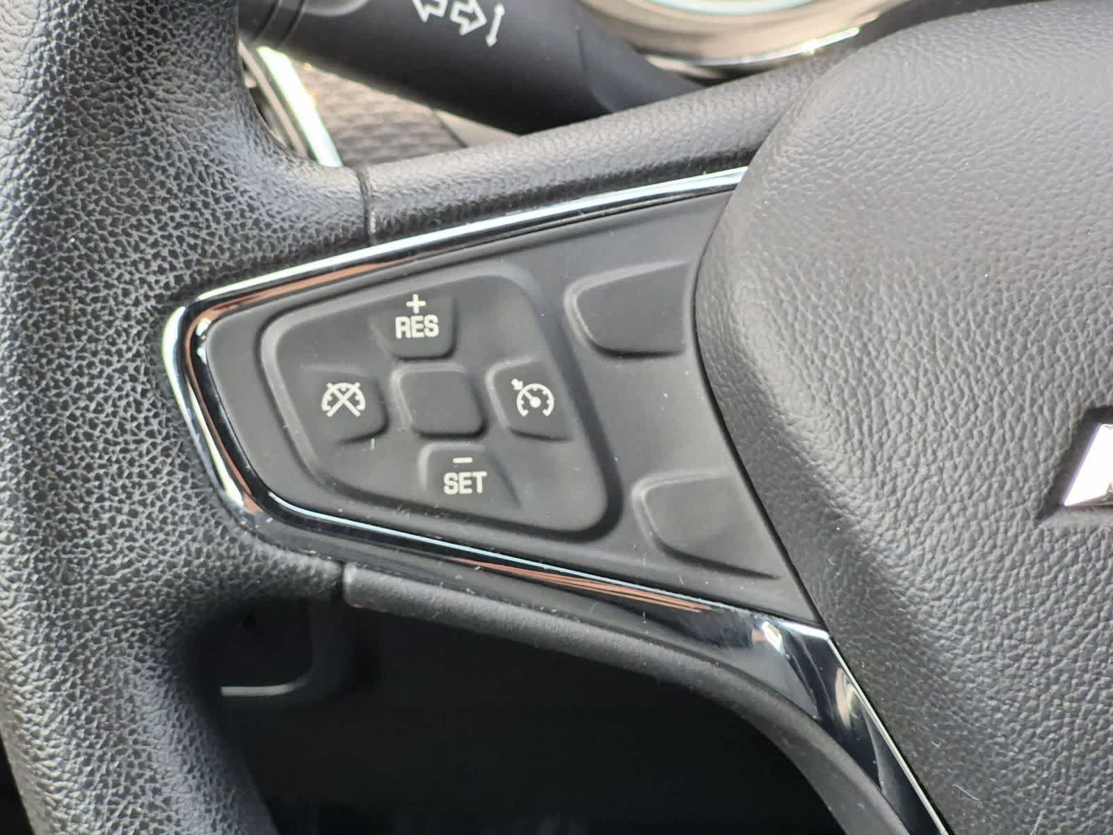 Used 2017 Chevrolet Cruze LT w/ Convenience Package FWD image 23