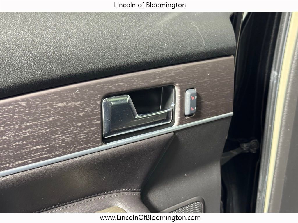 Used 2013 Lincoln MKX AWD image 49