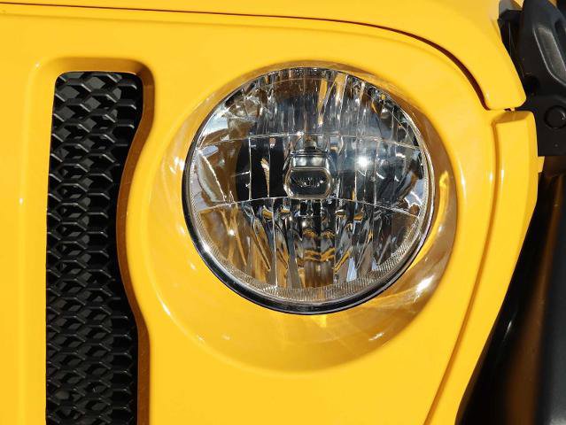 Used 2020 Jeep Wrangler Sport image 10