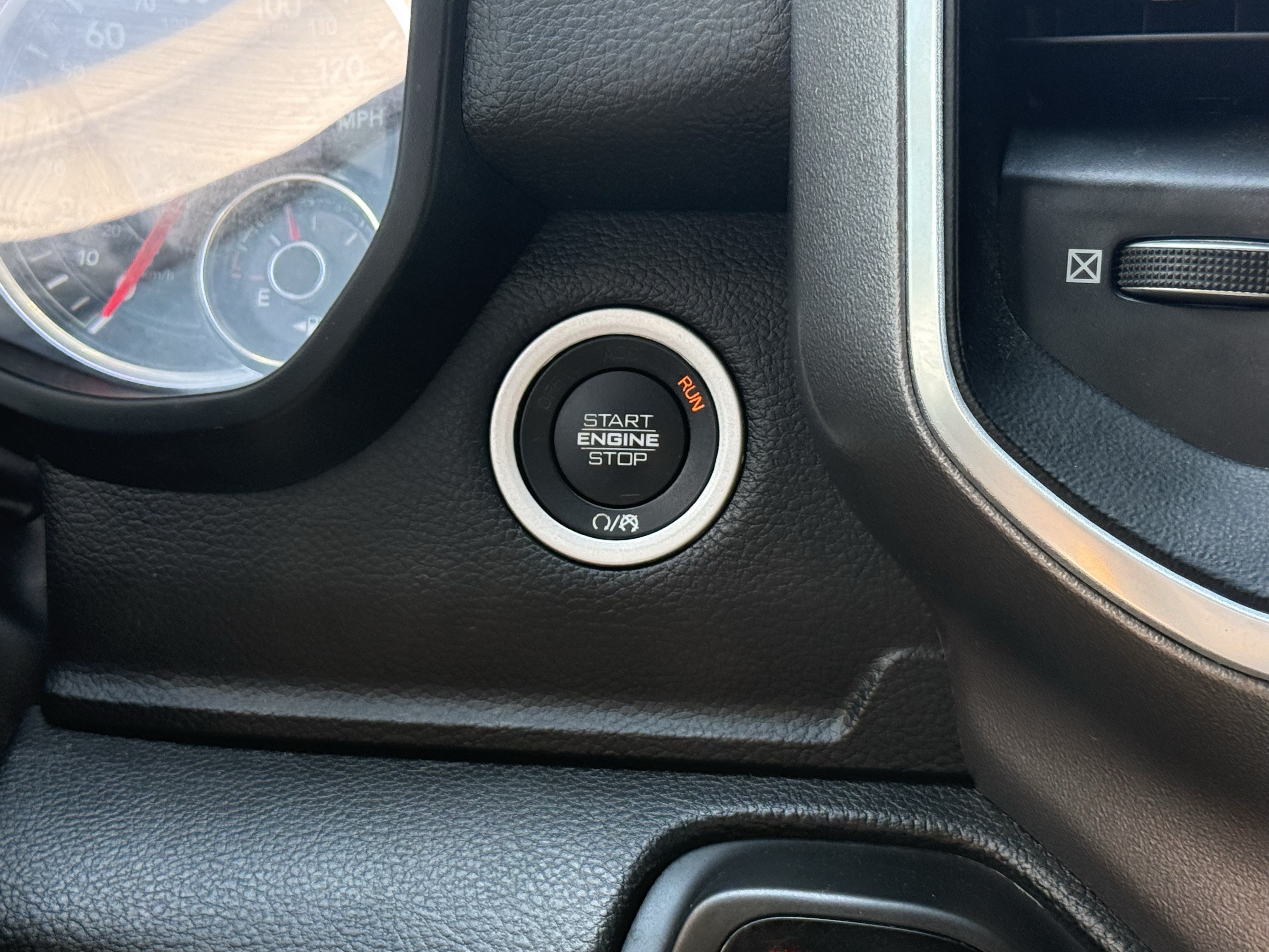 Used 2023 RAM 1500 Lone Star AWD/4WD image 24