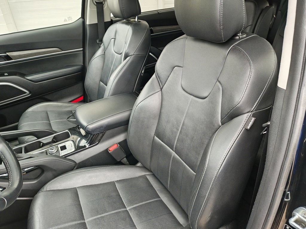 Used 2021 Kia Telluride EX w/ EX Premium Package image 14