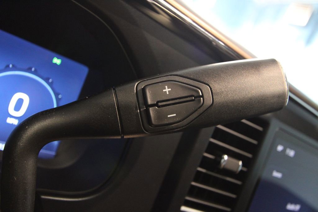 Used 2025 Ford F250 King Ranch w/ Chrome Package image 16