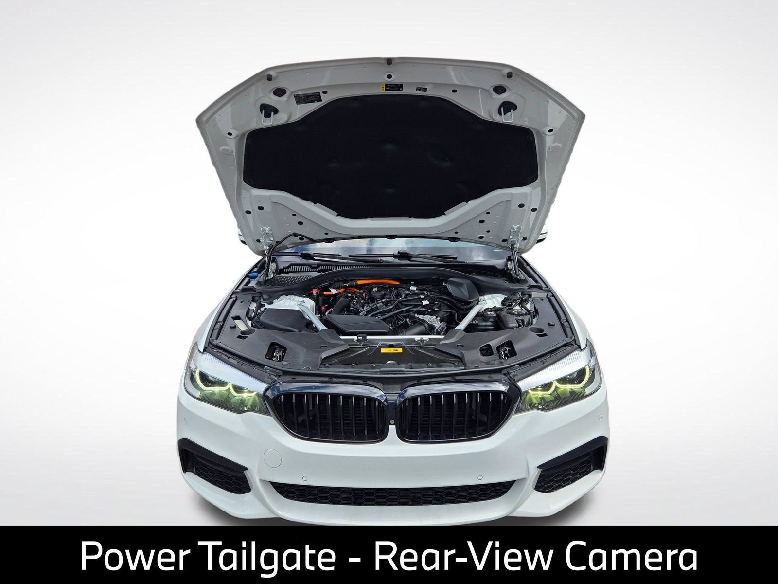 Used 2019 BMW 530e w/ M Sport Package RWD image 15