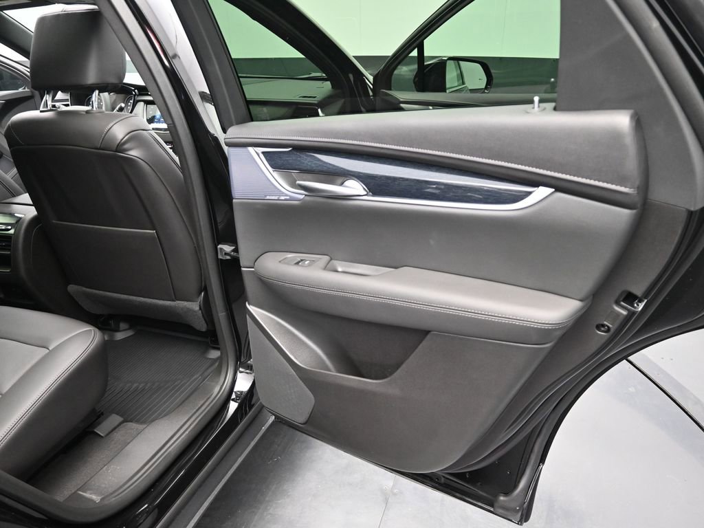 New 2026 Cadillac XT5 Premium Luxury w/ Driver Assist Package AWD/4WD image 17