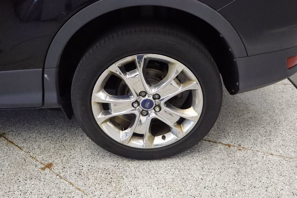 Used 2016 Ford Escape SE w/ SE Leather Comfort Package AWD/4WD image 10