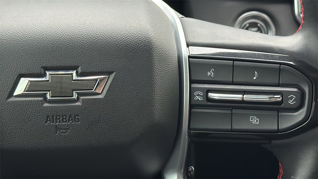 Used 2023 Chevrolet Colorado Z71 w/ Z71 Convenience Package 2 image 23