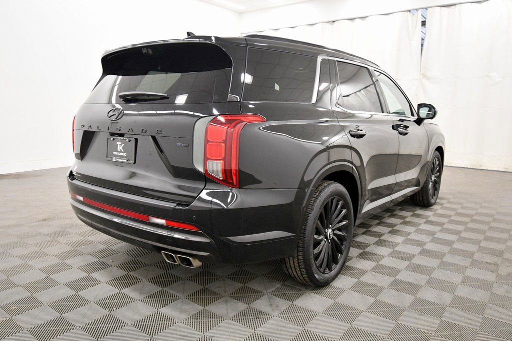 Used 2024 Hyundai Palisade Calligraphy image 8