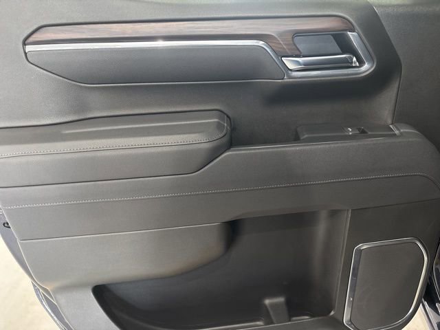 Used 2025 GMC Sierra 1500 SLT image 28