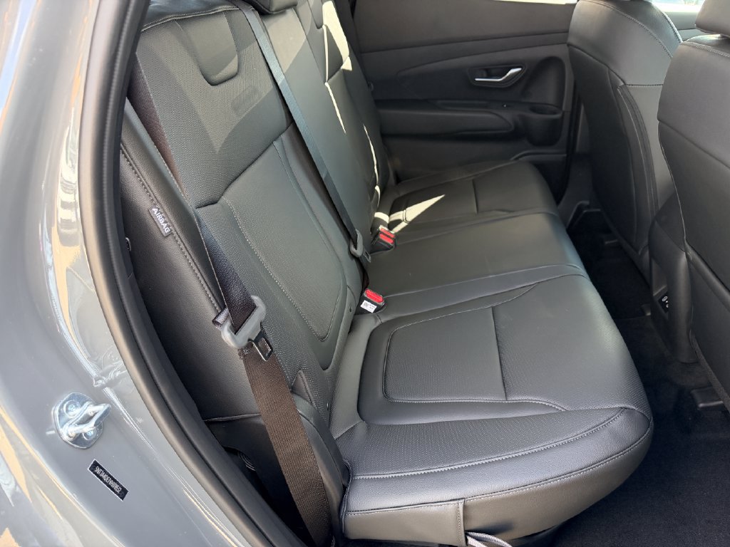 New 2027 Hyundai Santa Cruz SE FWD image 12