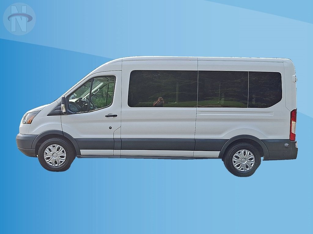 Used 2017 Ford Transit 350 XL RWD image 5
