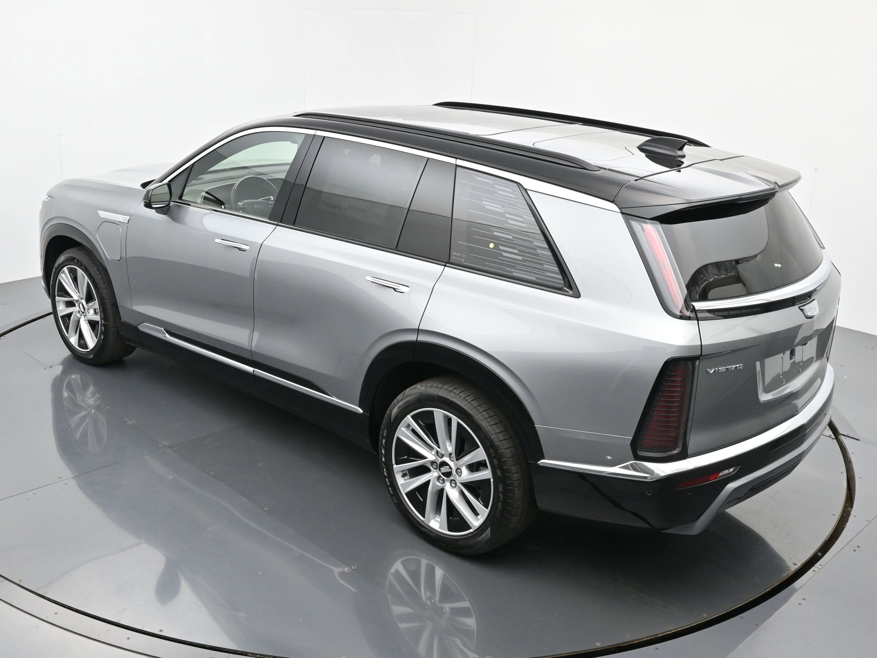 New 2026 Cadillac Vistiq Luxury w/ LPO, Floor Liner Package image 25