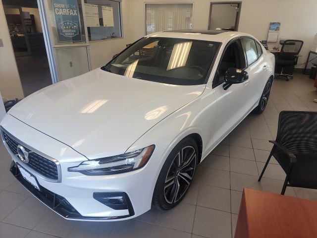 Used 2020 Volvo S60 T6 R-Design w/ Protection Package Premier AWD/4WD image 3