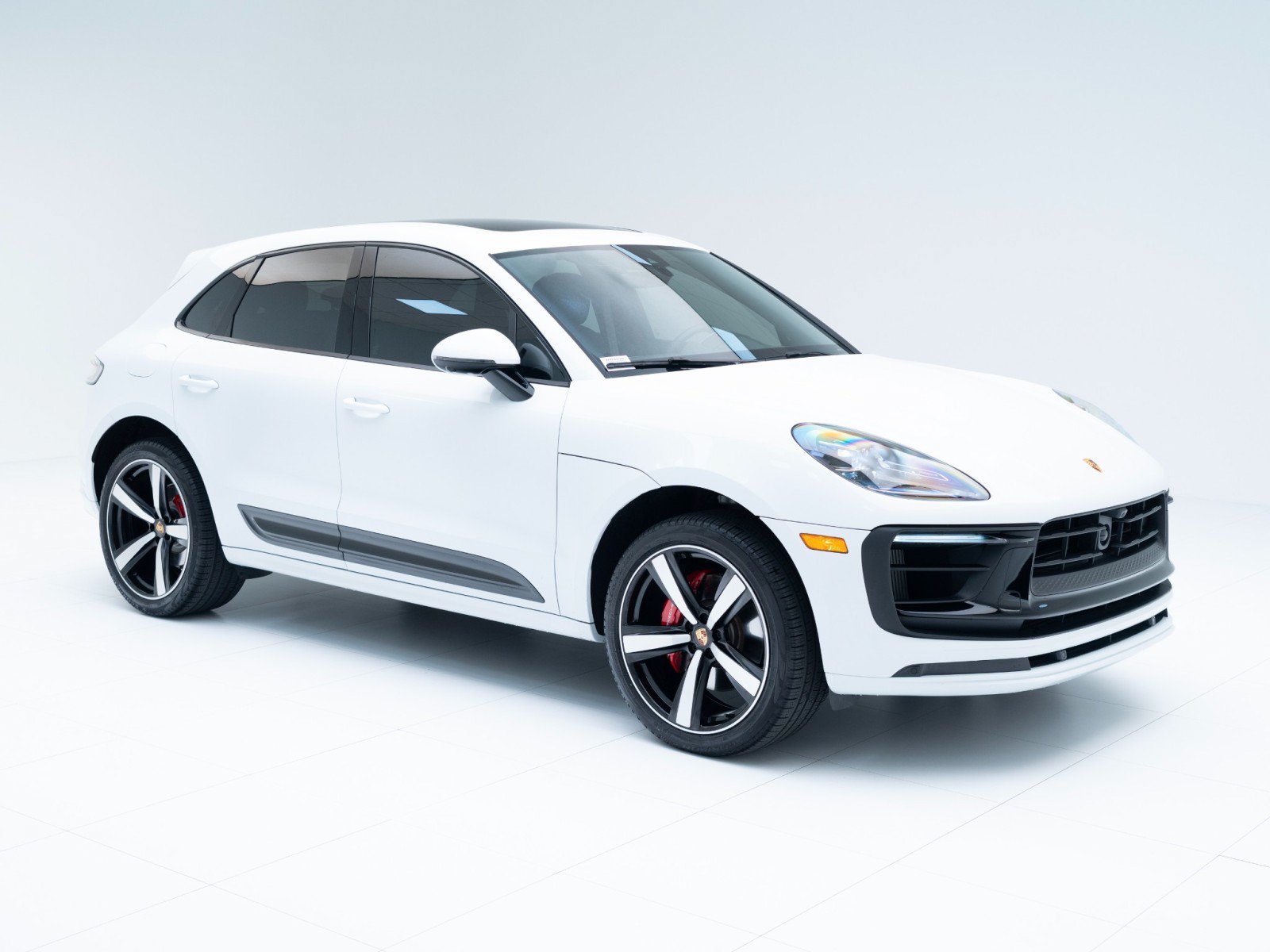 New 2026 Porsche Macan S AWD/4WD image 7