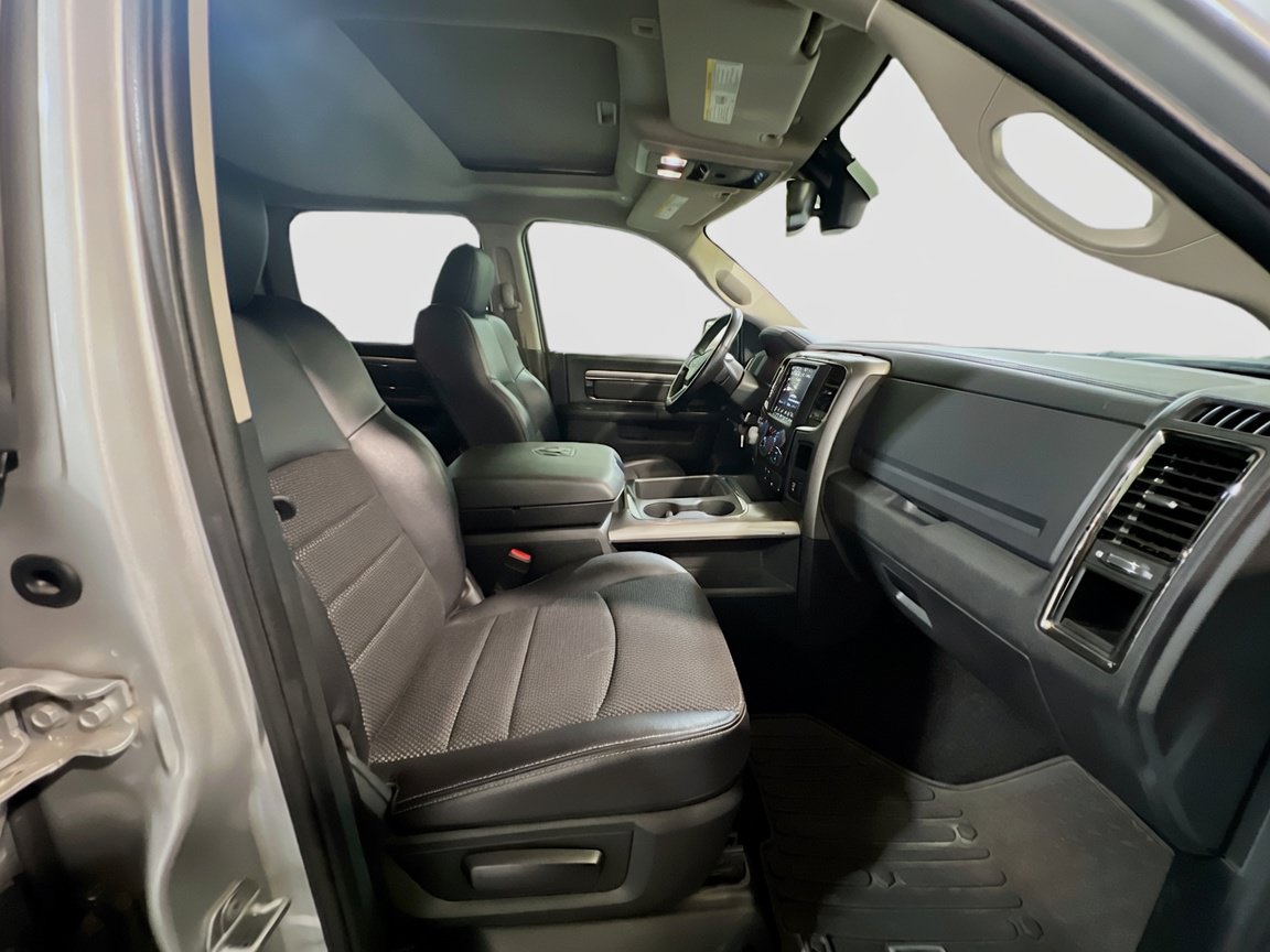 Used 2018 RAM 1500 Sport w/ Quick Order Package 26Q Night AWD/4WD image 20