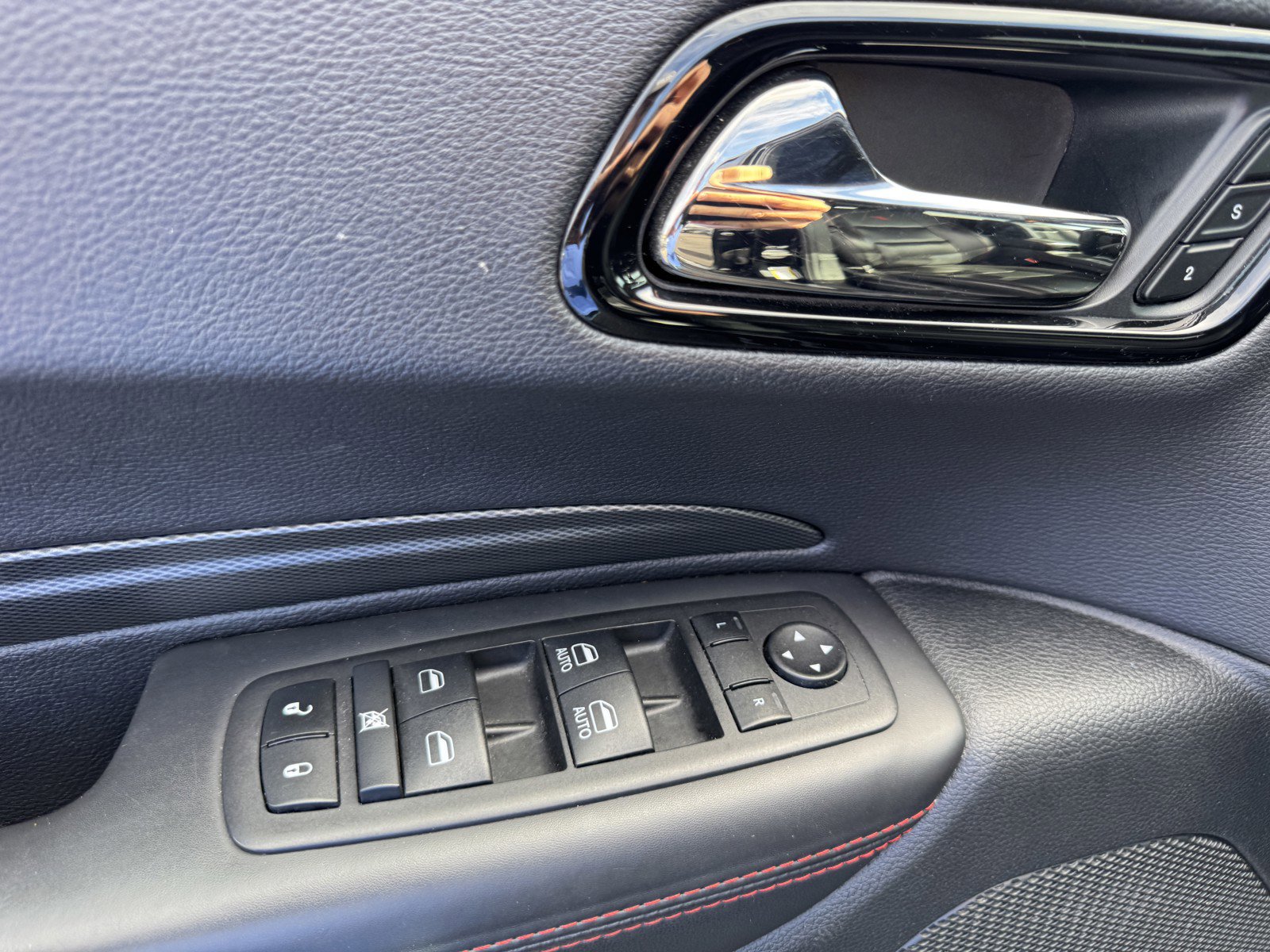 Used 2024 Dodge Durango GT image 21