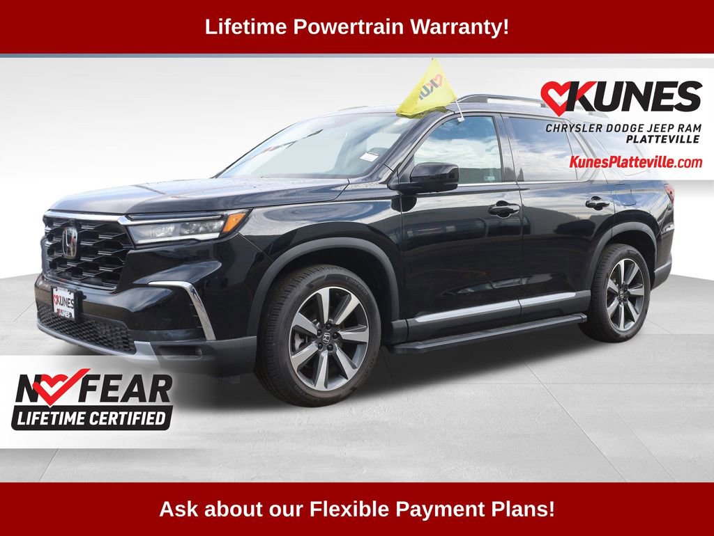 Used 2023 Honda Pilot Elite image 4