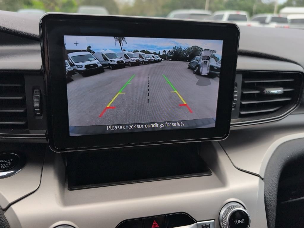 Certified 2022 Ford Explorer XLT image 18