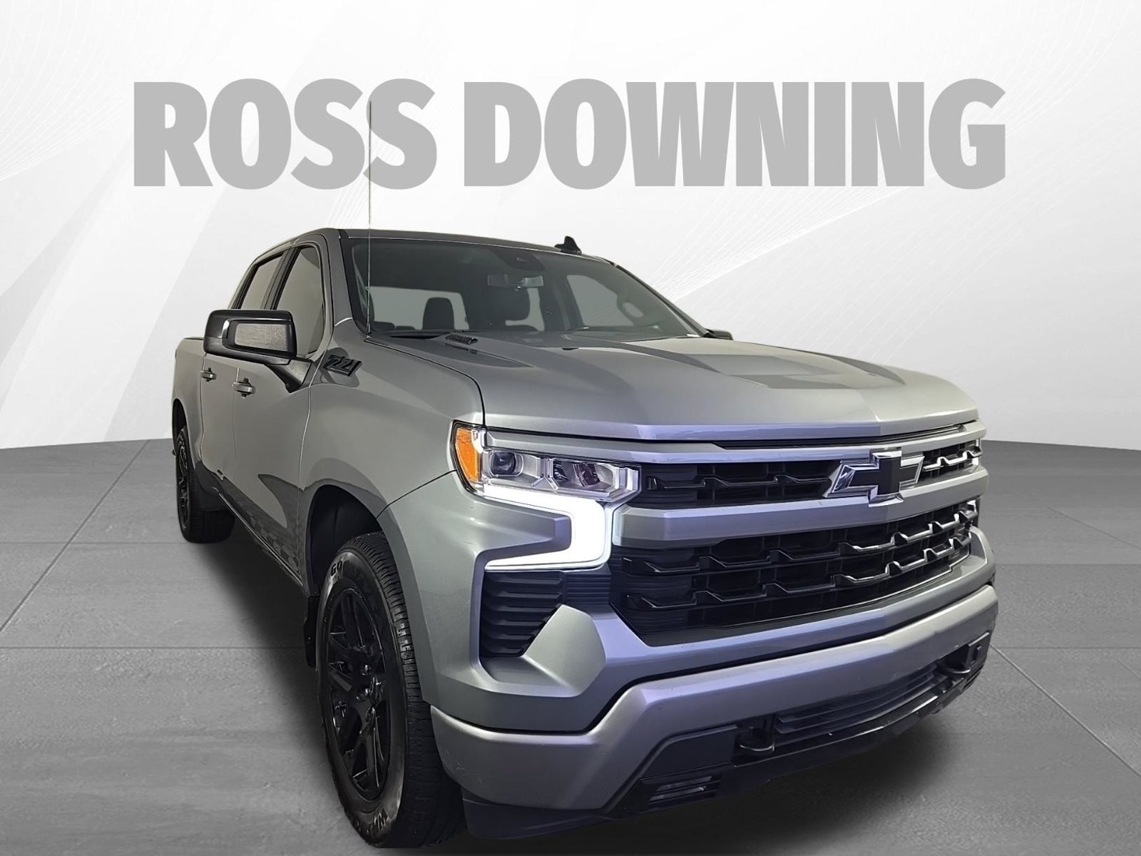 Used 2023 Chevrolet Silverado 1500 RST AWD/4WD image 3