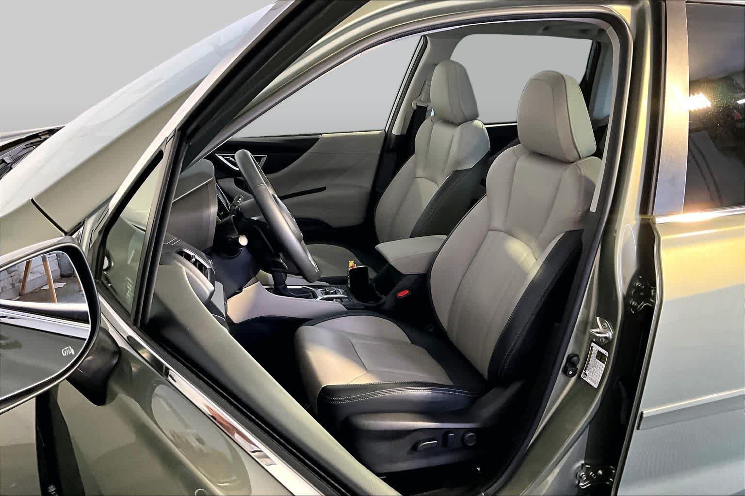 Used 2021 Subaru Forester Limited AWD/4WD image 9