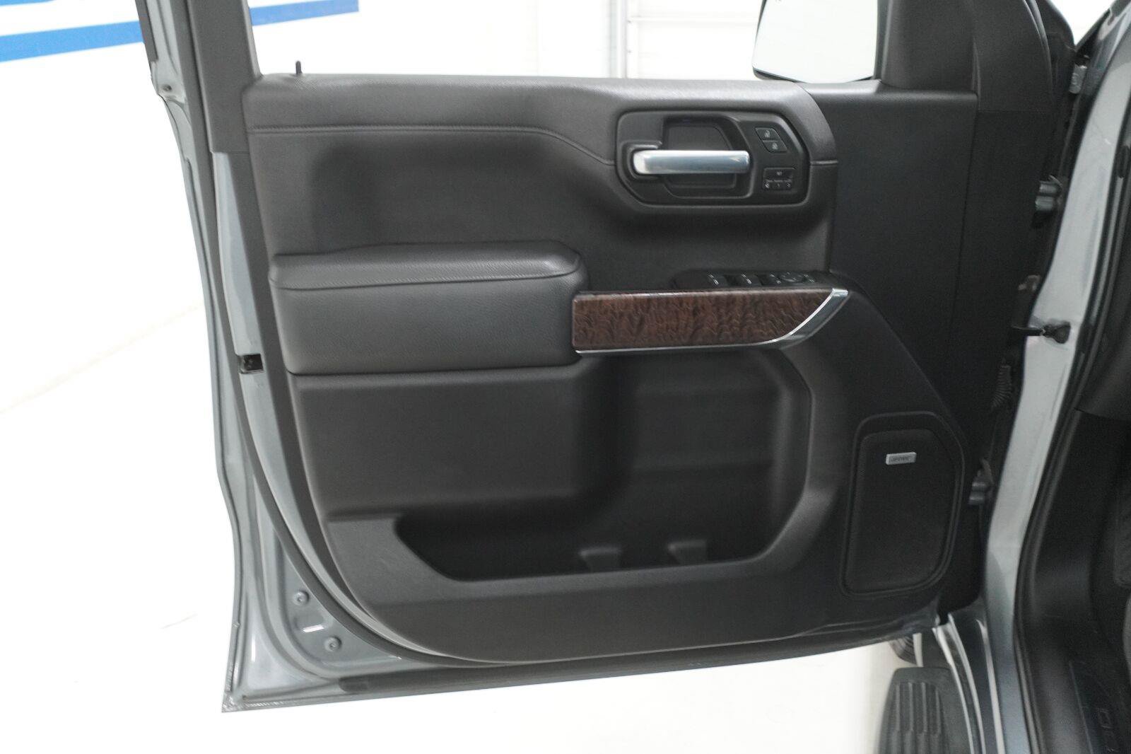 Used 2021 GMC Sierra 1500 Denali RWD image 19