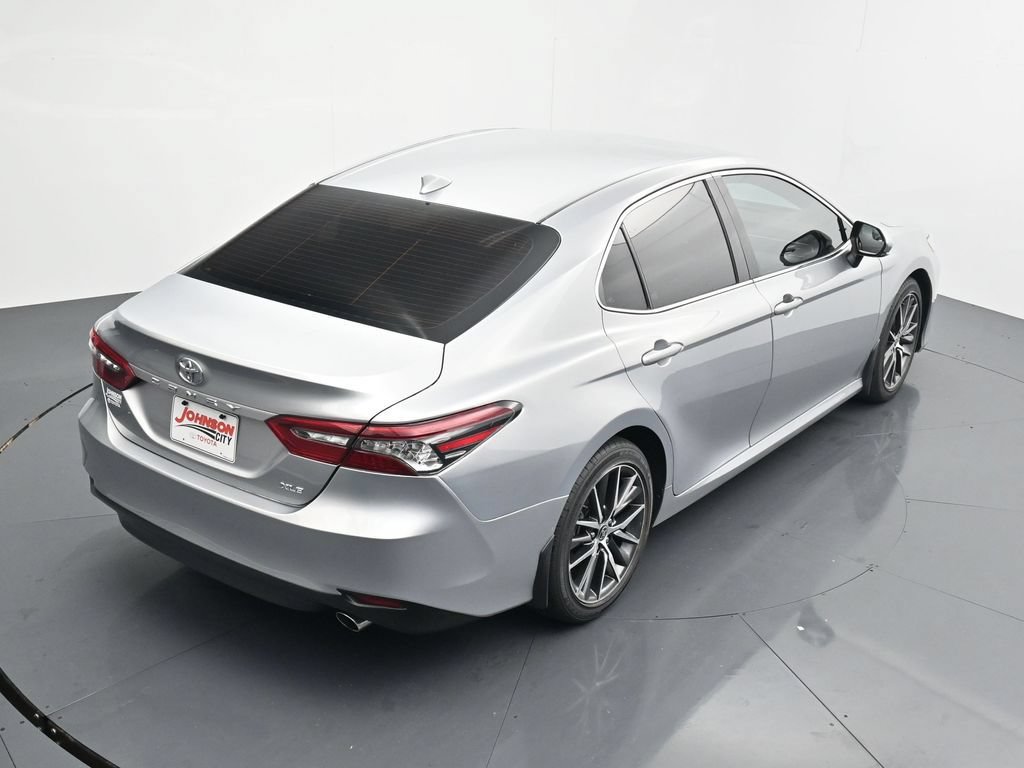 Used 2022 Toyota Camry XLE FWD image 29