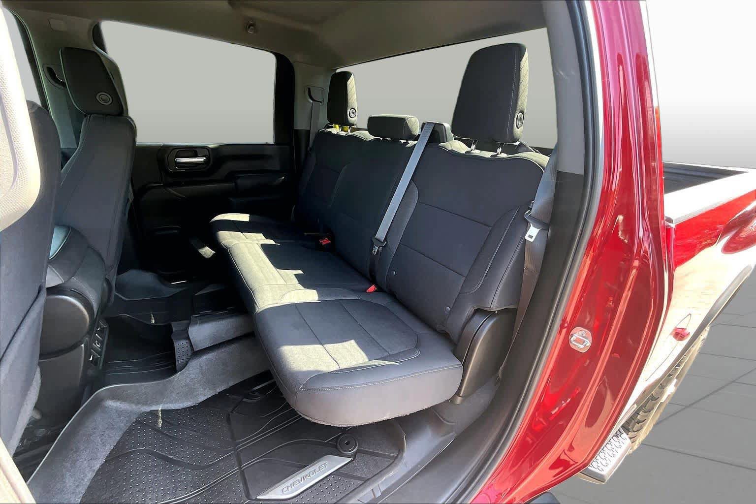 Used 2022 Chevrolet Silverado 3500 LT w/ Convenience Package AWD/4WD image 21