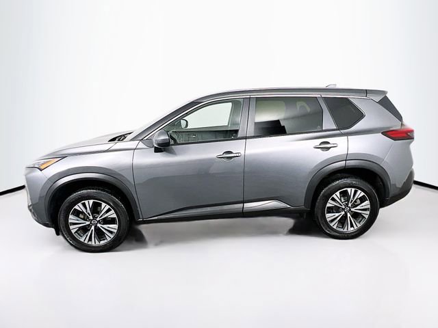 Used 2023 Nissan Rogue SV image 4