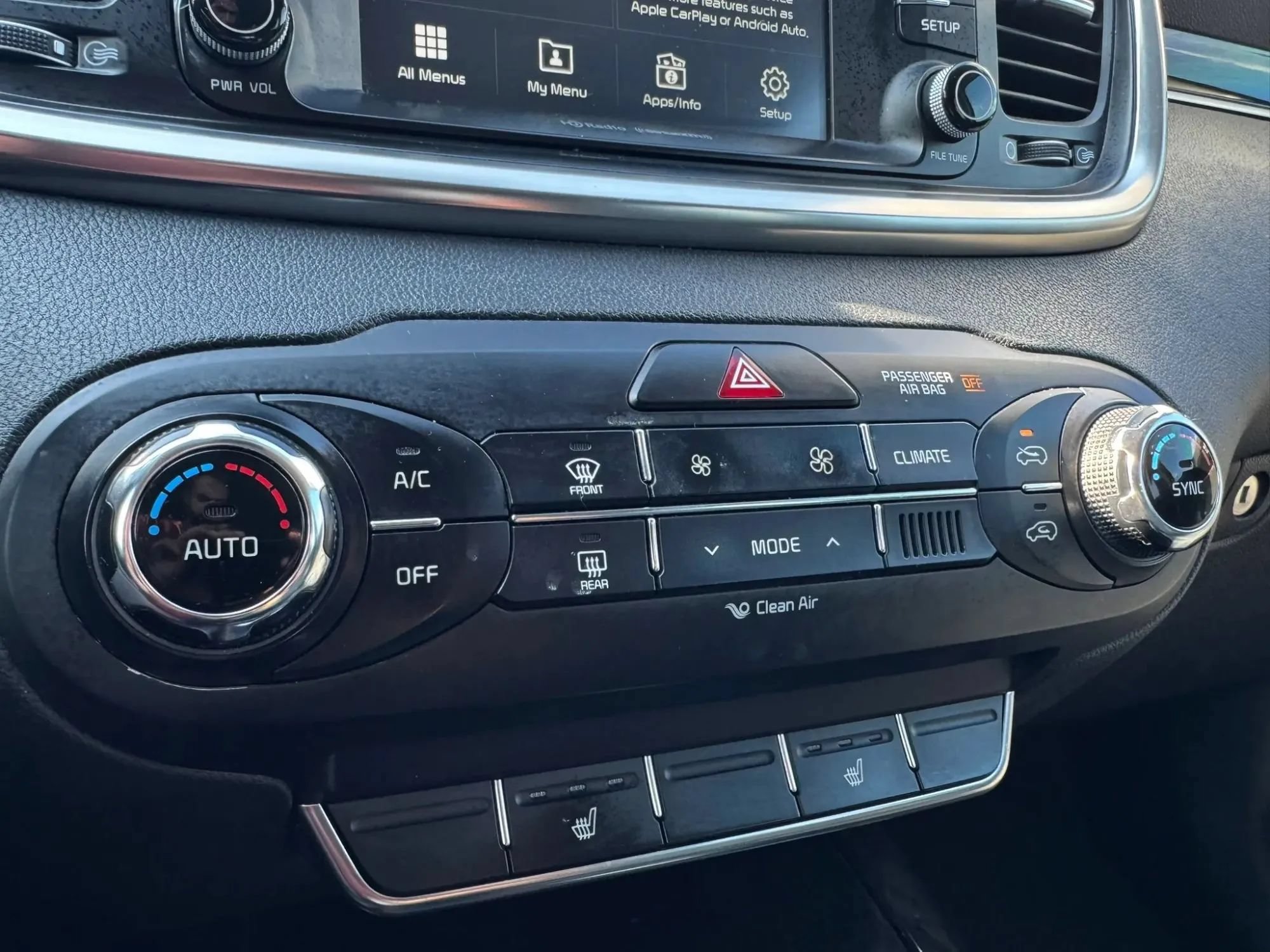 Used 2017 Kia Sorento EX FWD image 18