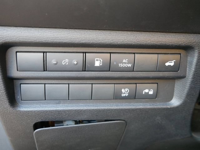 Used 2024 Mitsubishi Outlander SEL AWD/4WD image 16