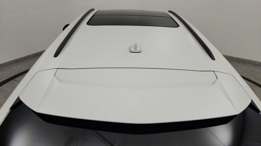 Used 2020 Lamborghini Urus AWD/4WD image 23