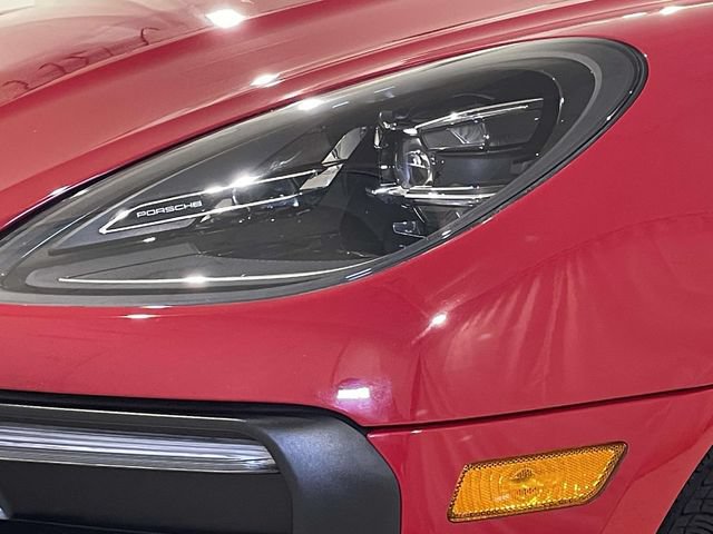 Certified 2023 Porsche Macan Turbo AWD/4WD image 15