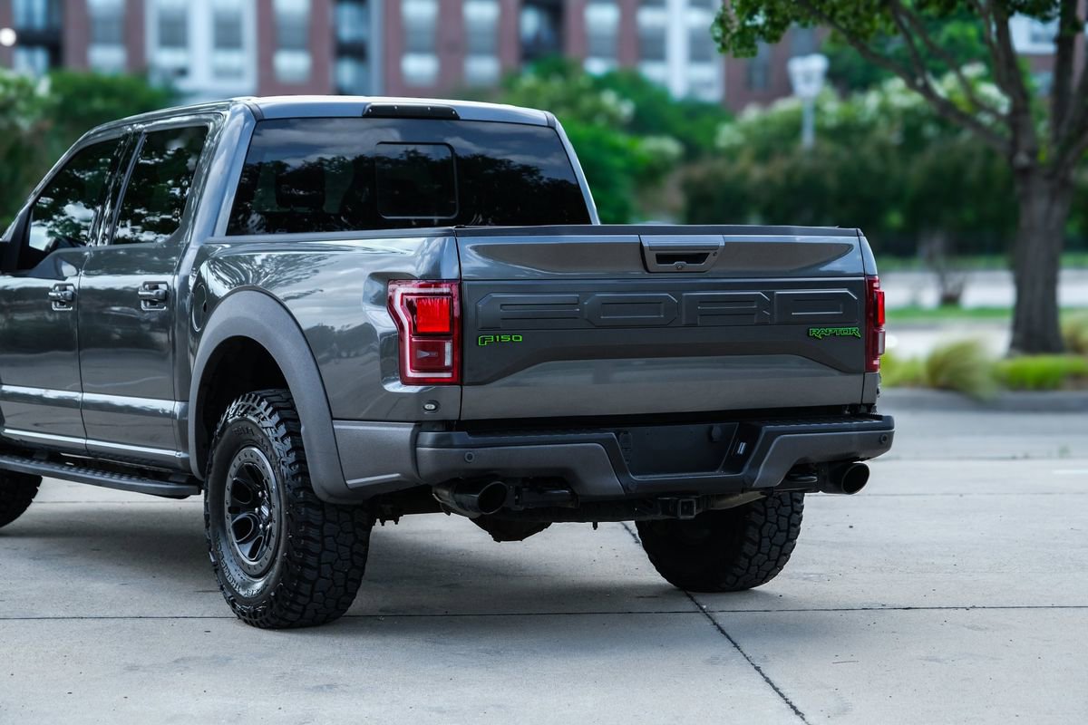 Used 2017 Ford F150 Raptor w/ Equipment Group 802A Luxury AWD/4WD image 23