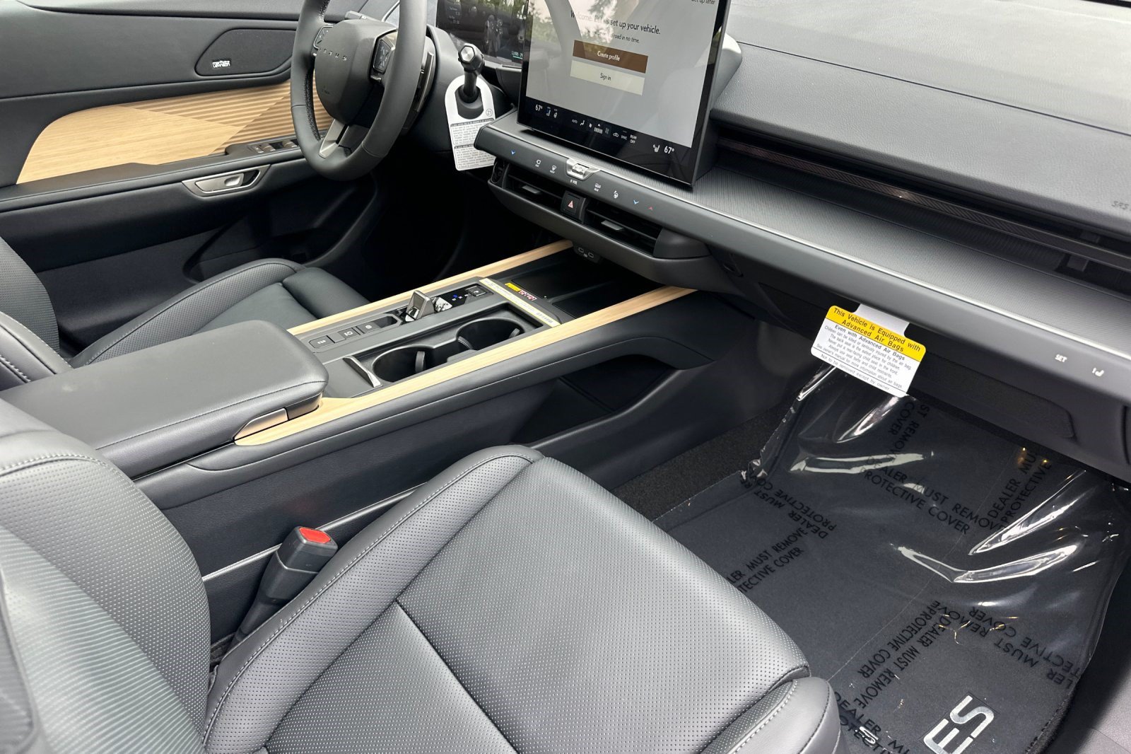 New 2026 Lexus ES 350e w/ Executive Package FWD image 27